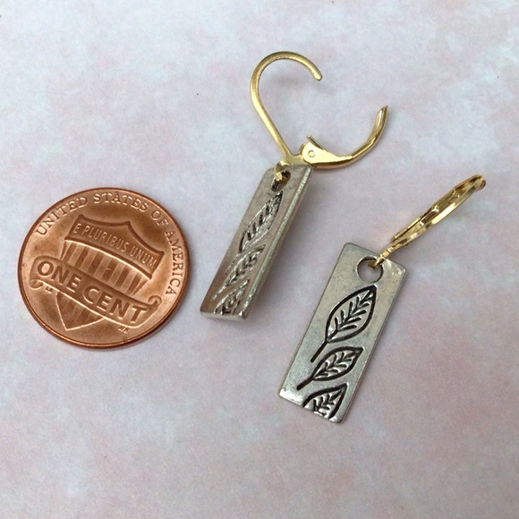 New Sundance charm earrings - Picture 4 of 6